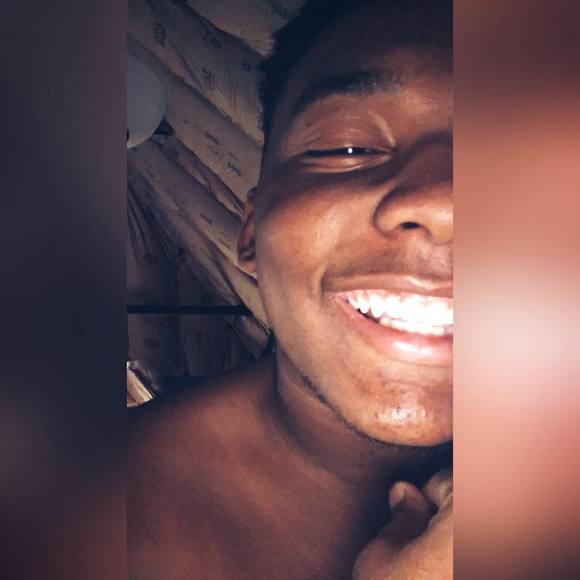 Meet your Posher, Taran - Picture 1 of 1